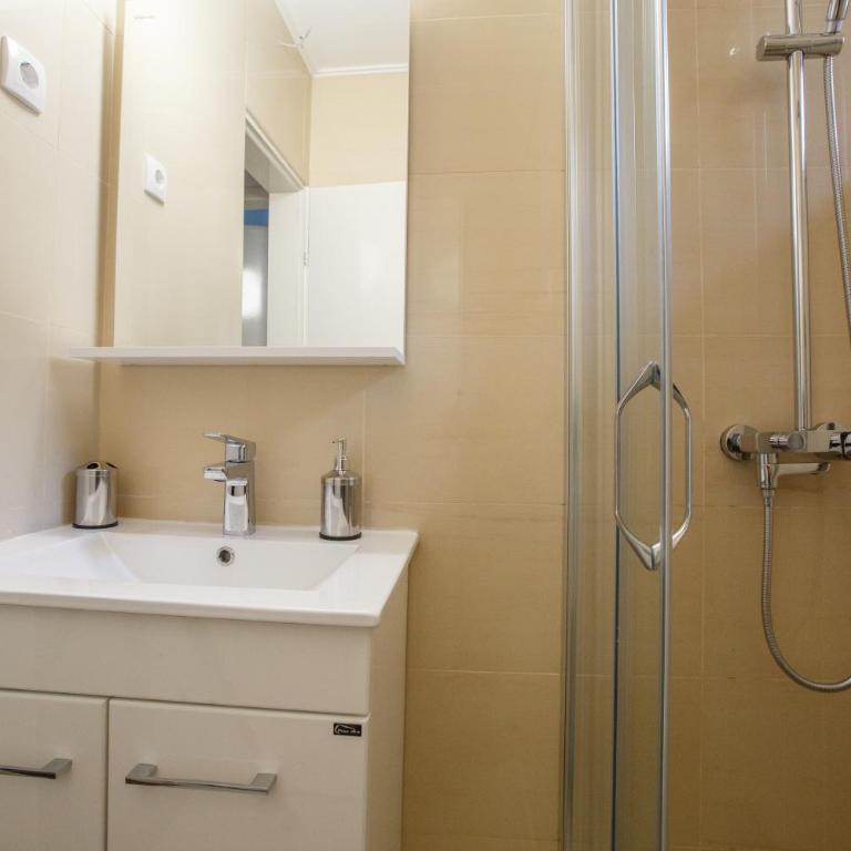 Villa Palma - Three-Bedroom Villa - 20