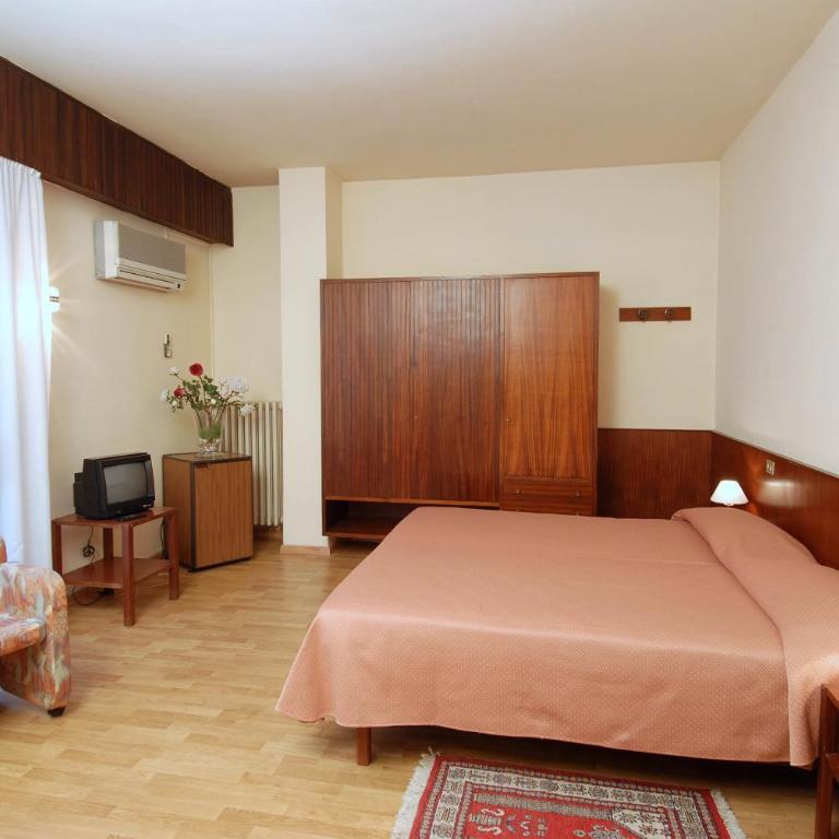 Hotel Reale - Superior Doppel- oder Zweibettzimmer mit Terrasse - 1