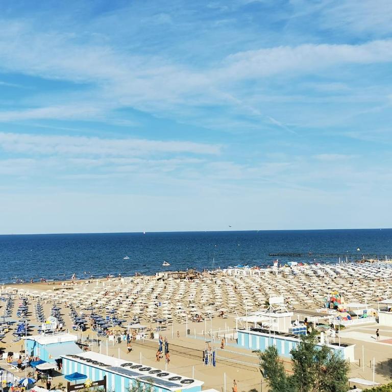 Hotel Audi Frontemare - Camera Superior Matrimoniale/Doppia con Letti Singoli con Vista Mare - 8
