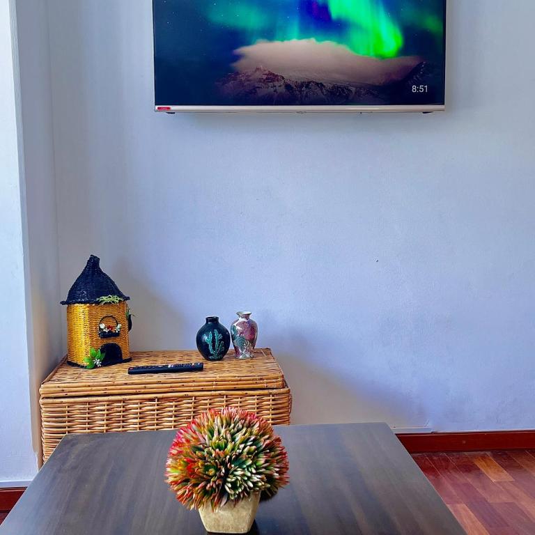 Vista a las montañas y Calefaccion cerca de teleferico y U Catolica - Two-Bedroom Apartment - 41