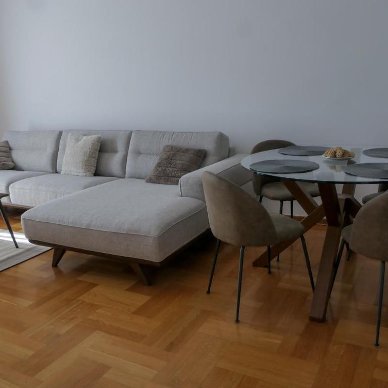 Apartments Radovic - One-Bedroom Apartment - 9