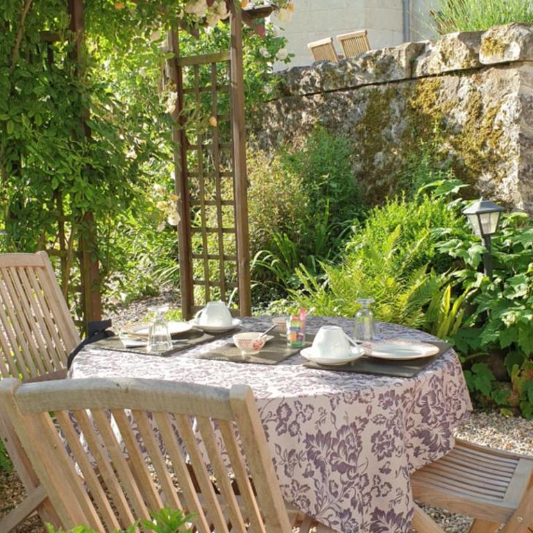 Le Petit Hureau - Chambre Familiale dans la Tour - 4