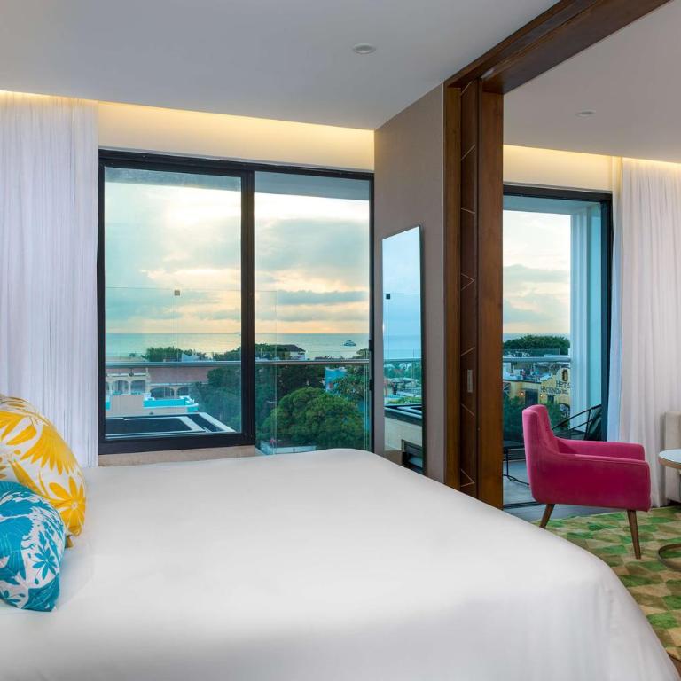 The Fives Downtown Hotel & Residences, Curio Collection by Hilton - One Bedroom Whirlpool Resort Residence - 3