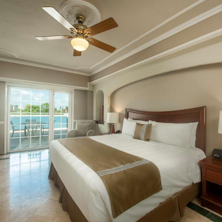 Villa Mercedes Curio Collection By Hilton - King Suite with Terrace - 2