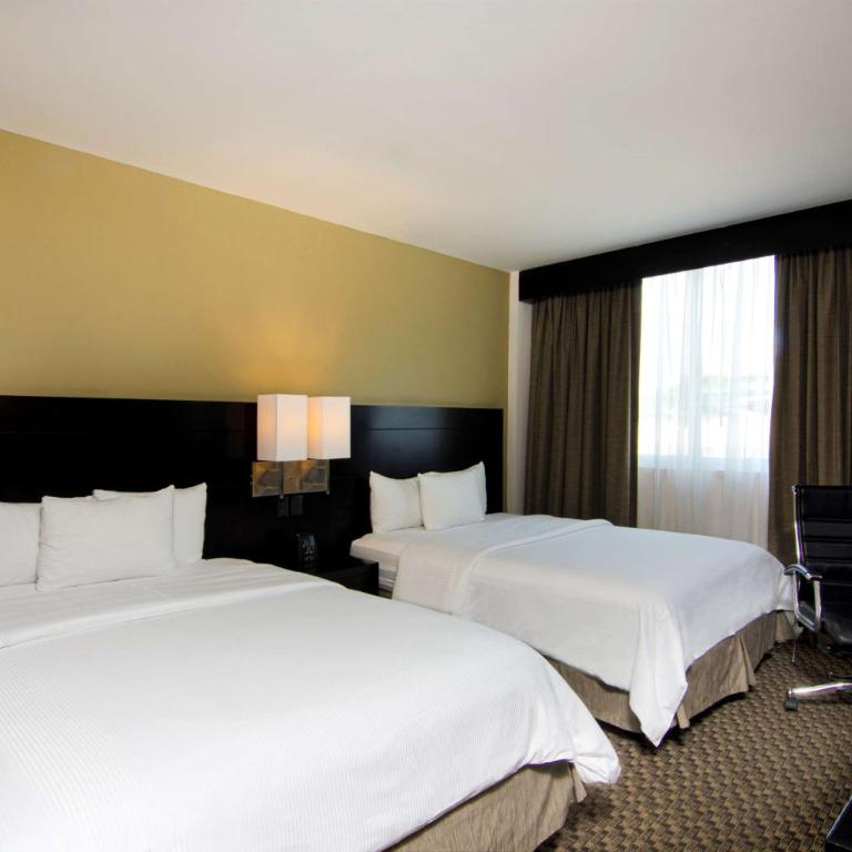 DoubleTree by Hilton Queretaro - Queen Room with Two Queen Beds - Non-Smoking - 2