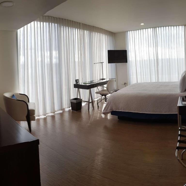 Hampton by Hilton Santa Cruz - Habitación Doble con cama grande y vistas panorámicas - 4