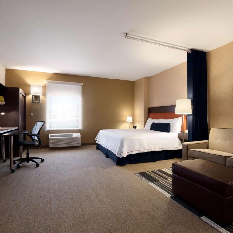 Homewood Suites by Hilton Queretaro - Queen Studio - Non-Smoking - 1