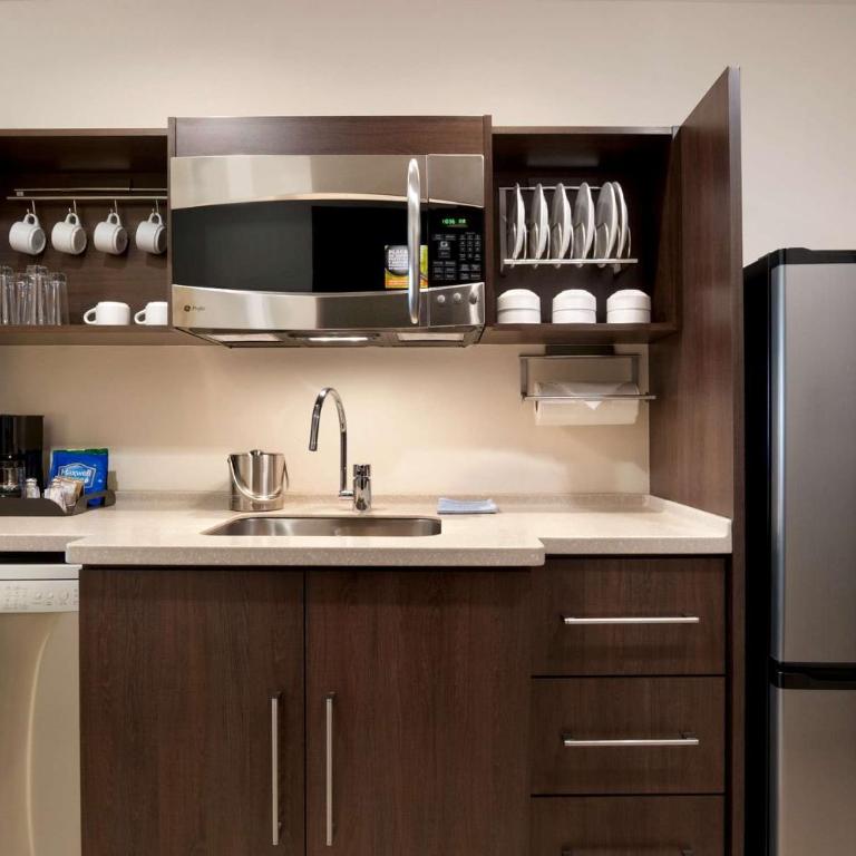 Homewood Suites by Hilton Queretaro - King Studio Suite - Non-Smoking - 2