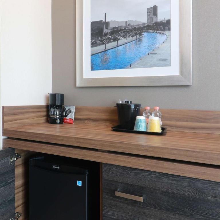 Hilton Garden Inn Monterrey Obispado - Double Room with Two Double Beds - 3