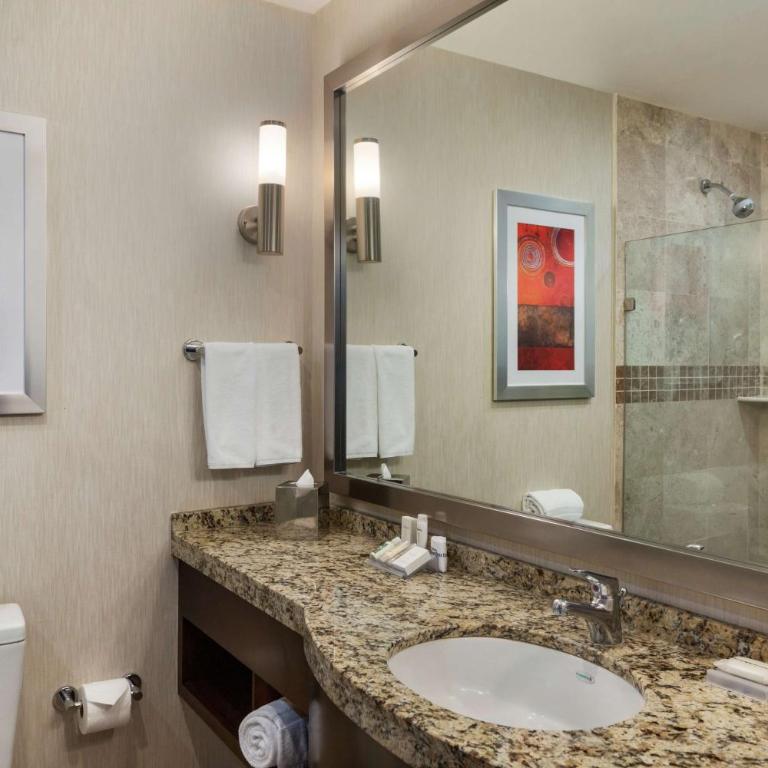 Hilton Garden Inn Queretaro - Queen Room with Two Queen Beds - 2