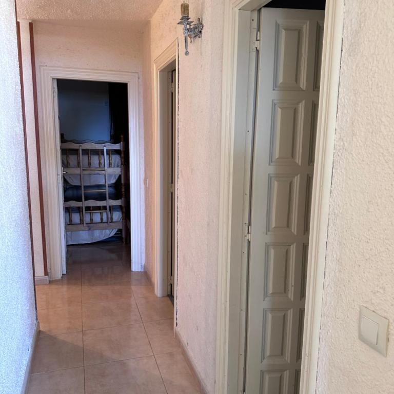 Passeig Maritim - Apartamento de 2 dormitorios - 28