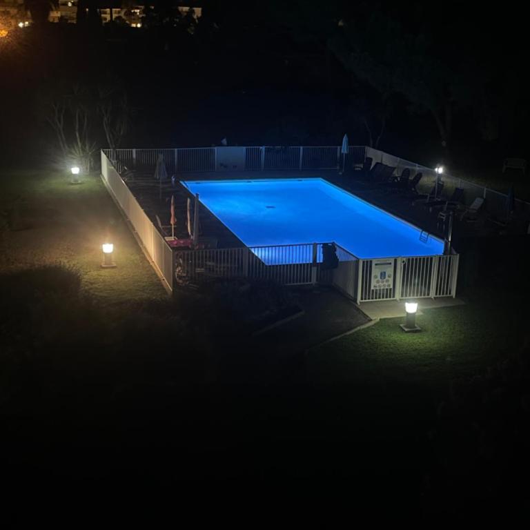 Grand Studio proche mer avec piscine. - Studio - 11