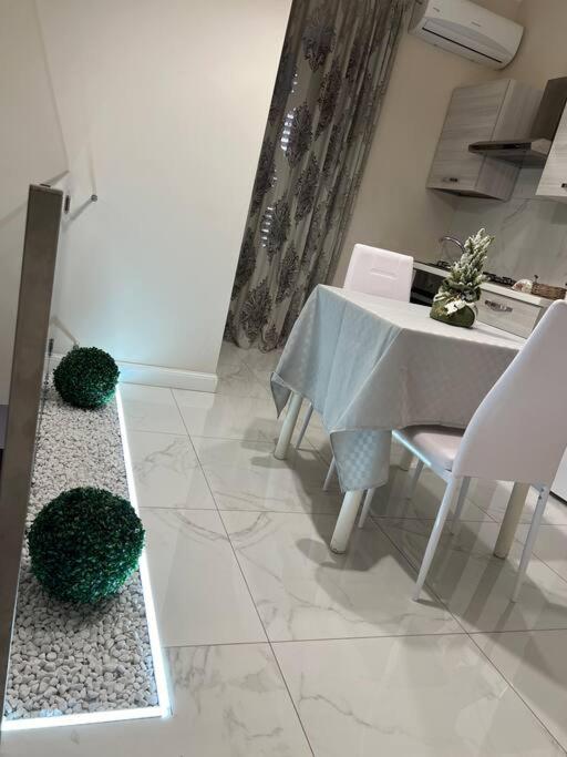 DEMMA LUXURY HOME - Appartamento con 1 Camera da Letto - 18
