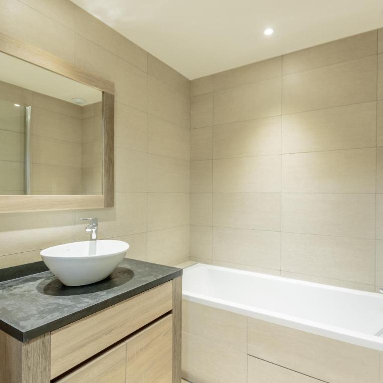Luxurious duplex for 4-7p with large terrace and pool in ski-in ski-out 5 star residence at Les Arcs - Appartement 2 Chambres - 42