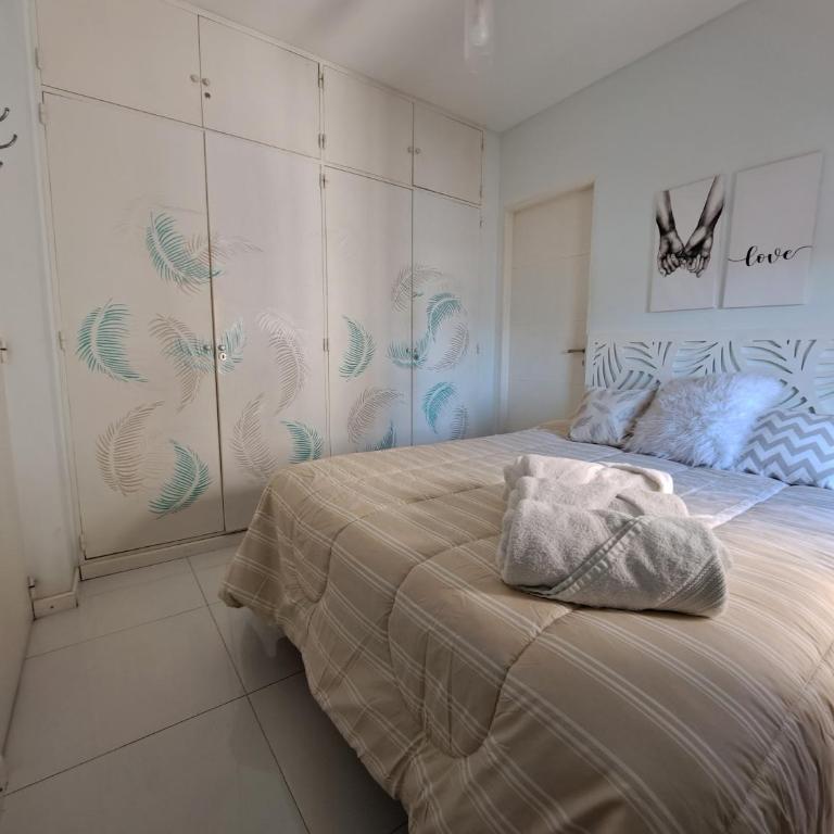 SELIZ SUITES LUMINOSO, CON COCHERA para Auto Mediano o Pequeño - Apartamento de 1 dormitorio - 16