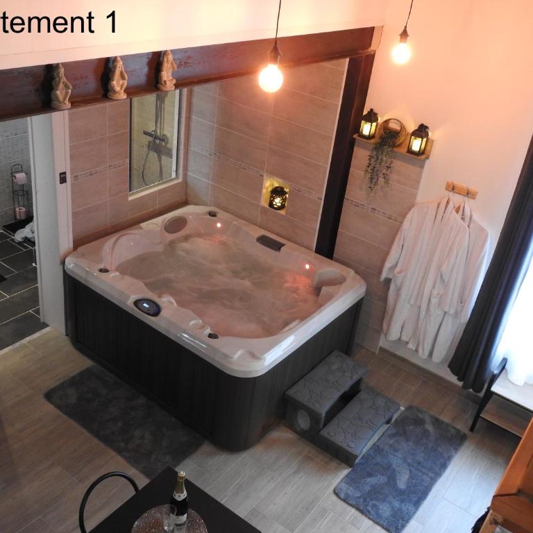 Love room "Nuit Blanche" - spa - Apartment mit 1 Schlafzimmer - 5