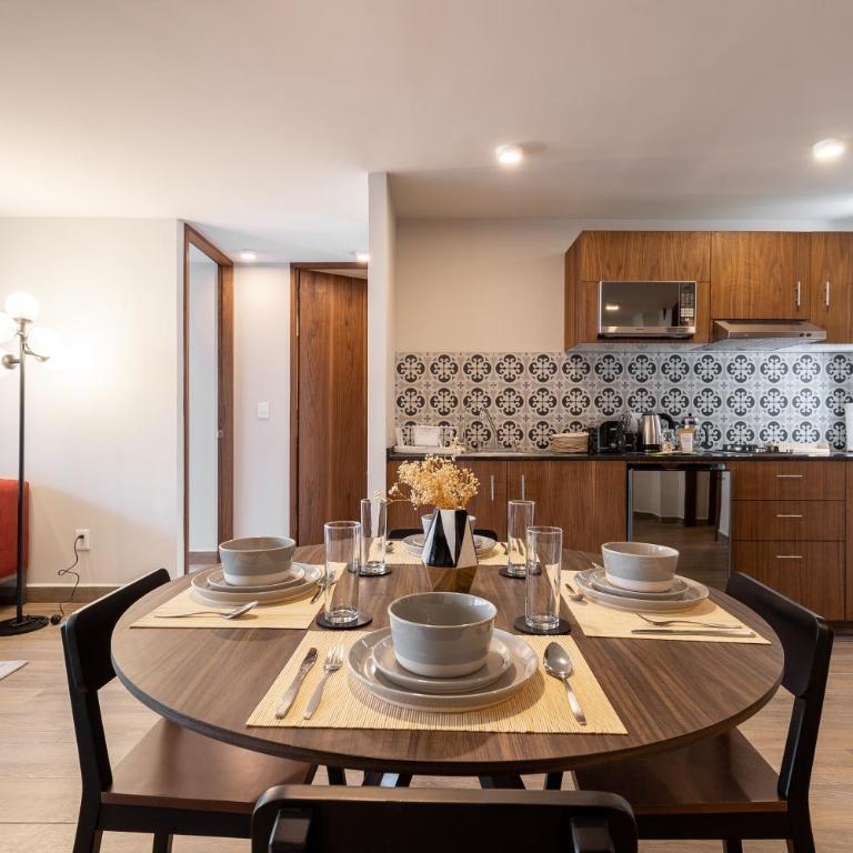 Roma Norte Trendy Apartments by VIATO - Two-Bedroom Apartment - 5