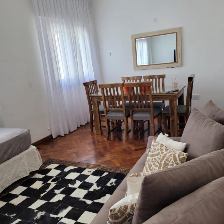 Departamento céntrico y espacioso en Río Cuarto. - Apartamento - 26