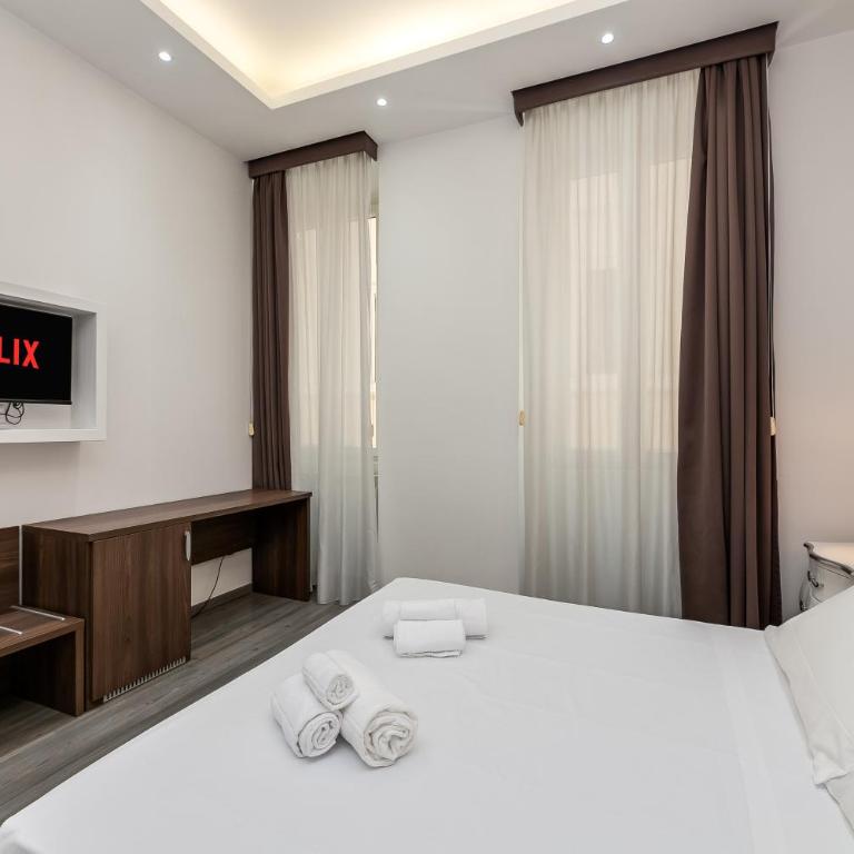 Spagna Boutique Suites - Deluxe Room - 2