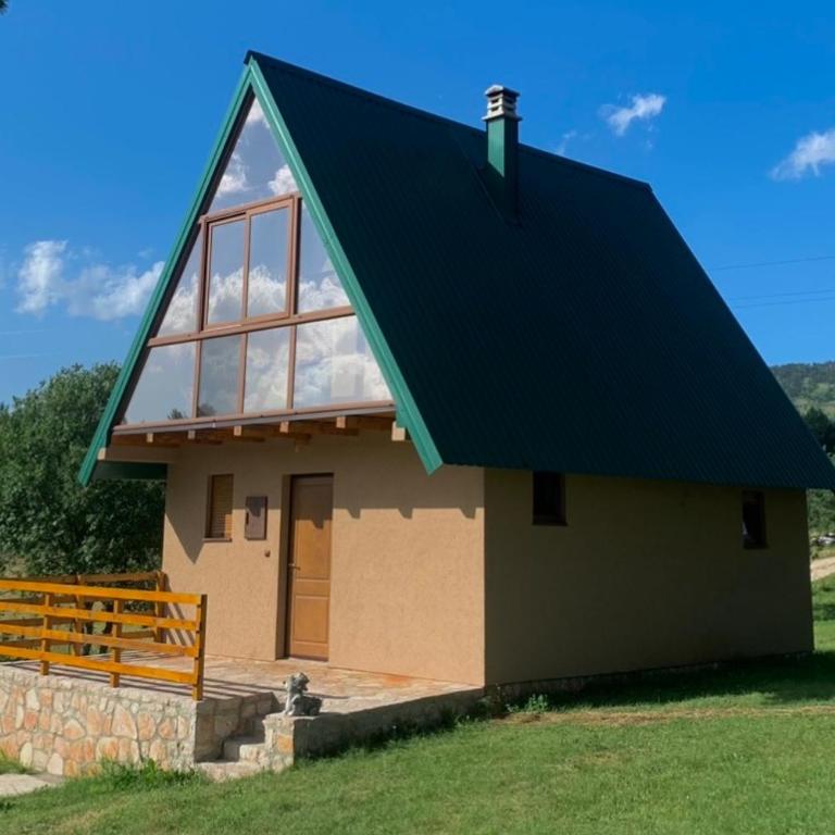 Chalet Čilac - Two-Bedroom House - 10