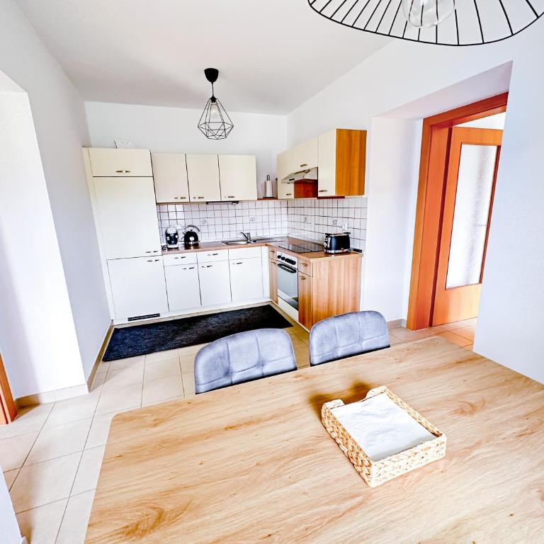 Idyllische Wohnung mit Garten! - Appartement 1 Chambre - 5