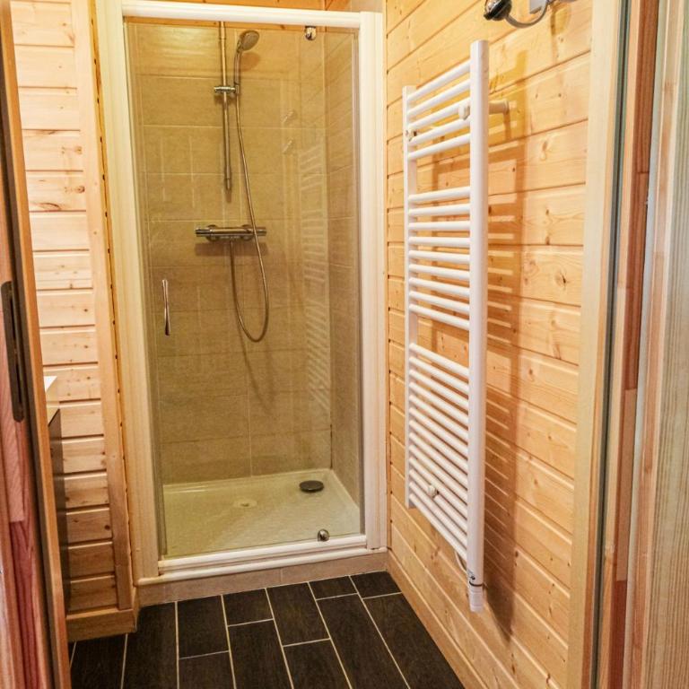 Oreeduloup Chalet Grand Loup 14/16 pers. - Chalet - 14