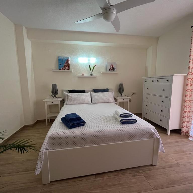 Apartamento 2 dormitorios en primera linea de playa San Cristóbal - Apartamento de 2 dormitorios - 10