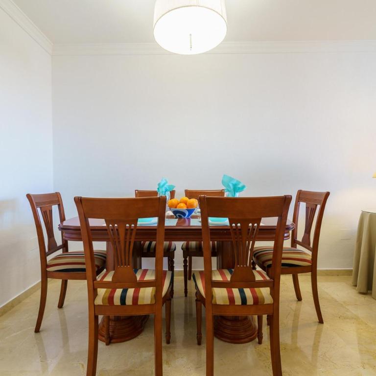 La Paloma With Pool - Happy Rentals - Apartment with Terrace - 13