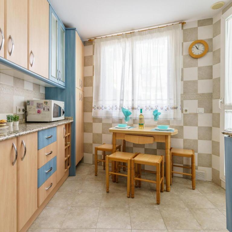 La Paloma With Pool - Happy Rentals - Apartment with Terrace - 16