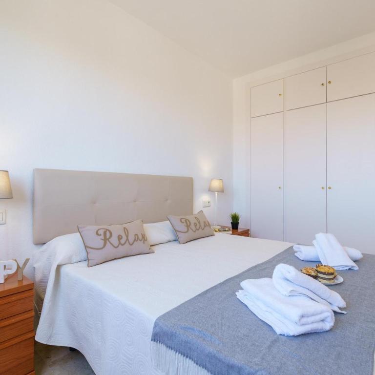 La Paloma With Pool - Happy Rentals - Apartment with Terrace - 18