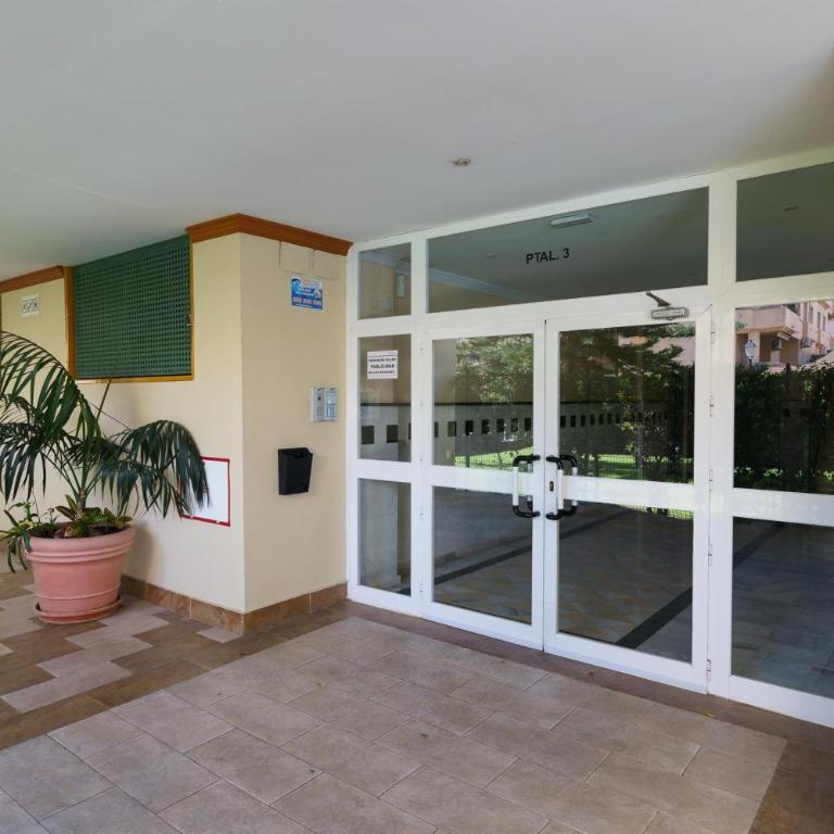 La Paloma With Pool - Happy Rentals - Apartment with Terrace - 22