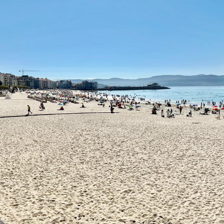 Céntrico piso Sanxenxo parking privado en la playa - Apartamento - 5
