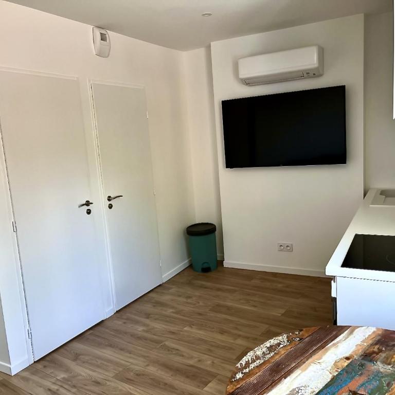 Emma CLIM Proche Hôpital - Appartement Deluxe - 6