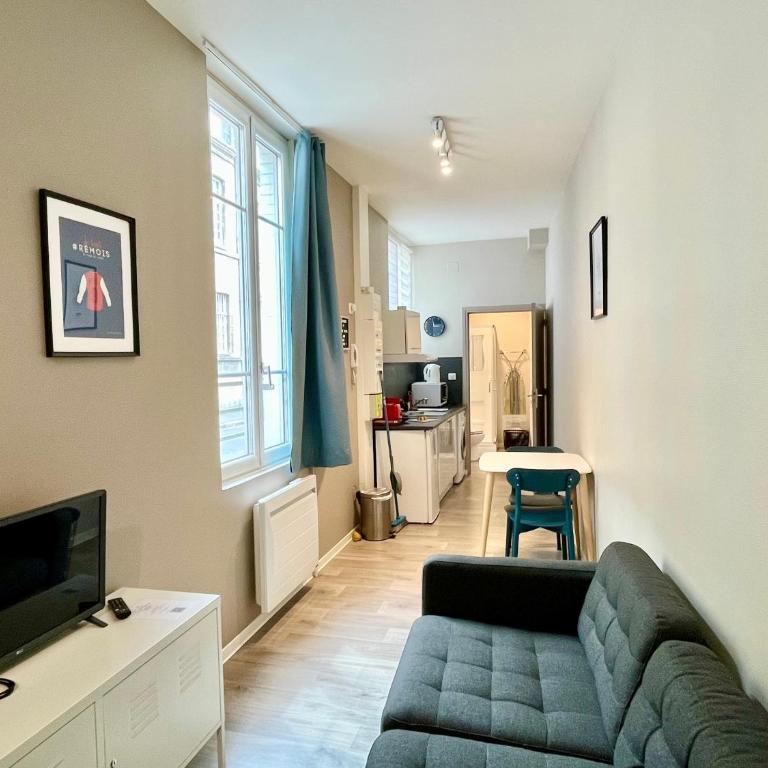 Suite Orphelins 2 (rdc) - Appartement 1 Chambre - 4