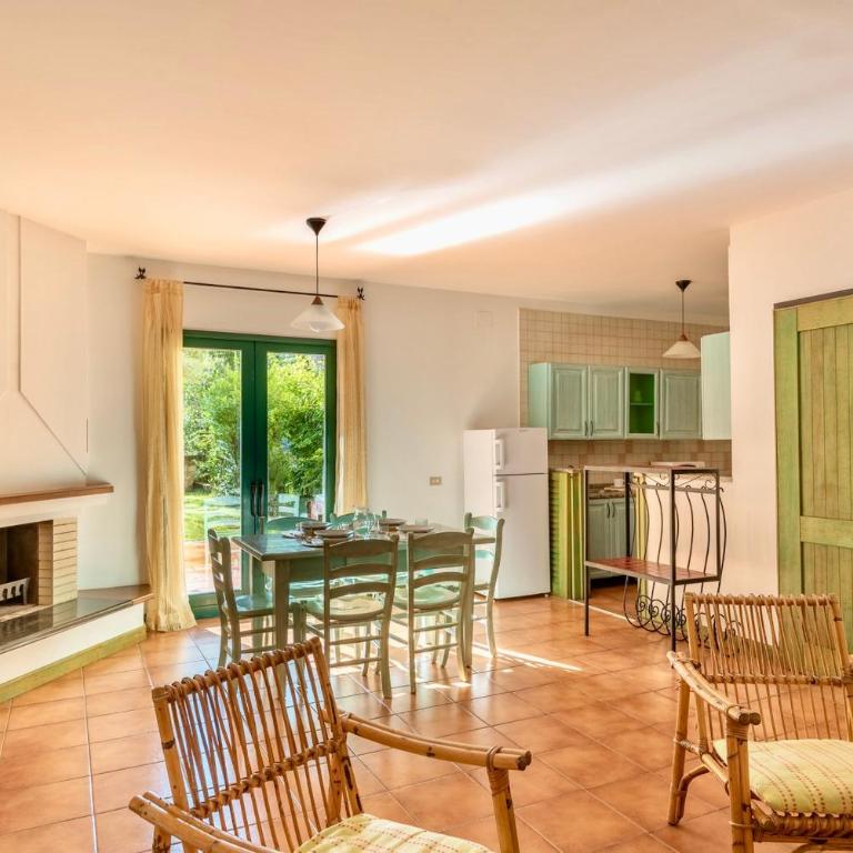 ISA-Residence with swimming-pool in Santa Teresa di Gallura, apartments with air conditioning and private outdoor space - Appartamento con 1 Camera da Letto - 8