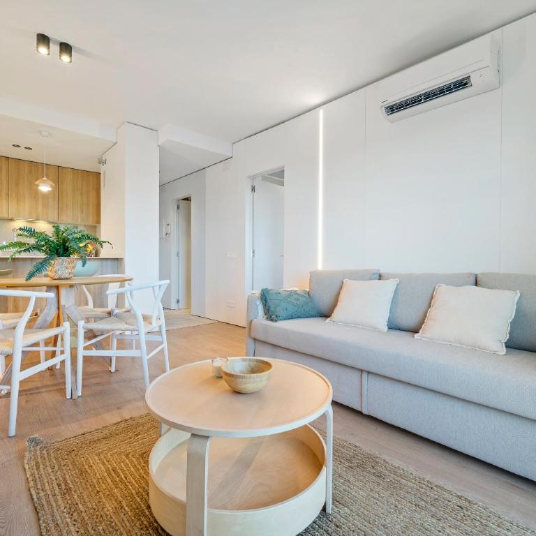 Hauzify I Apartament Mare Internum - Apartment with Sea View - 3