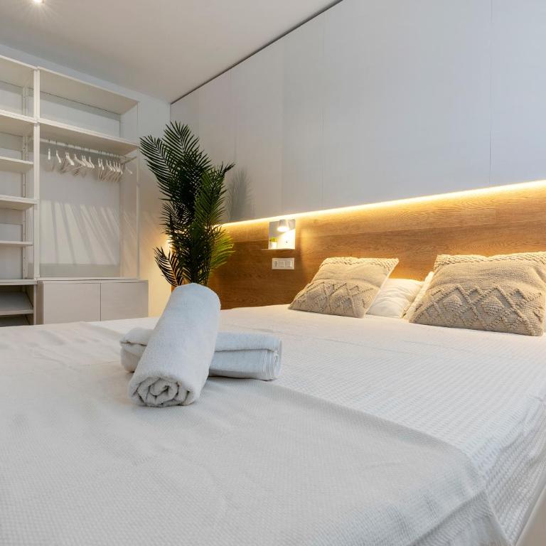 Hauzify I Apartament Mare Internum - Apartment with Sea View - 11