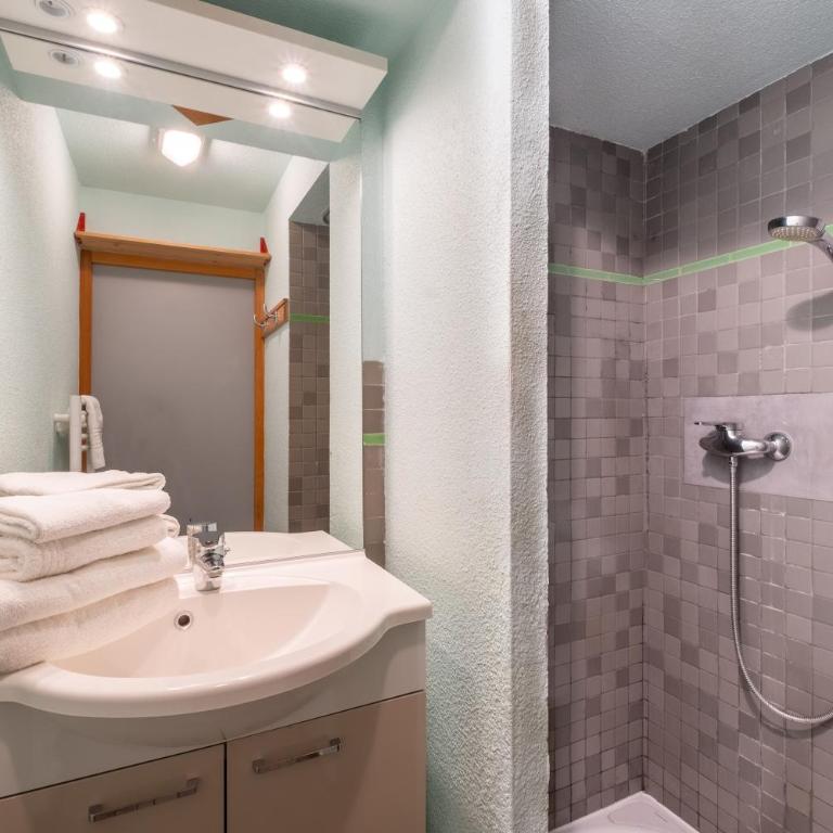 VVF Val-Cenis Haute-Maurienne - Appartement 1 Chambre 4 Adultes « PLANCHAMP » - 2