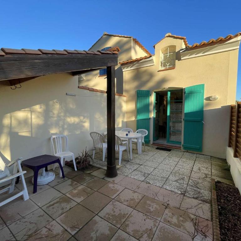 Charmante Maison 3 Pièces avec Piscines Chauffées, Terrasse et Jardin, à 300m de la Plage des Demoiselles - FR-1-224C-266 - Casa Vacanze - 5