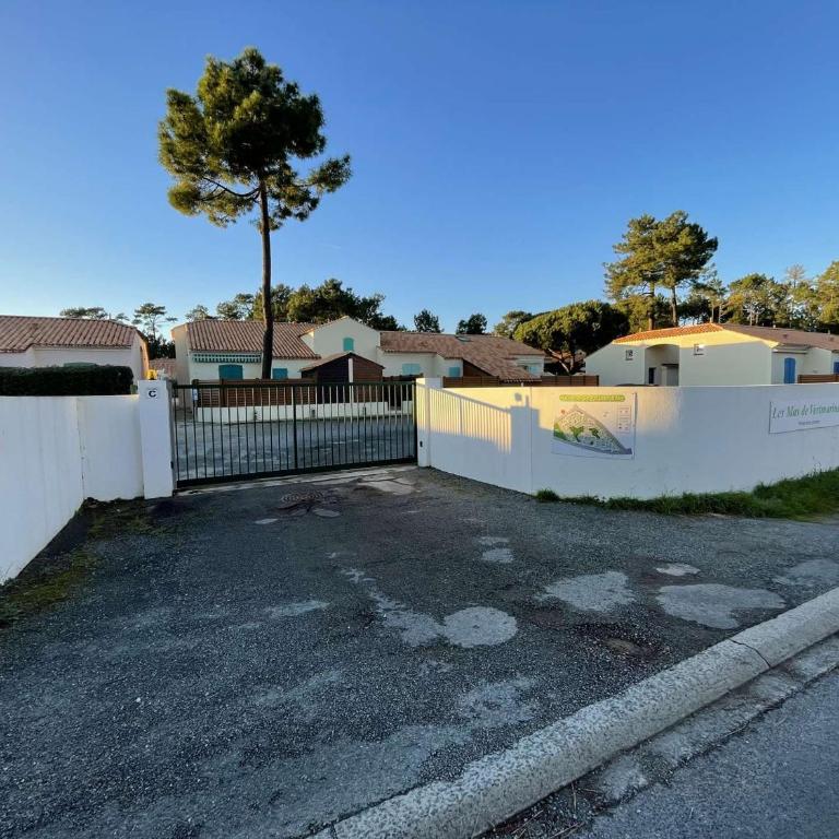 Charmante Maison 3 Pièces avec Piscines Chauffées, Terrasse et Jardin, à 300m de la Plage des Demoiselles - FR-1-224C-266 - Casa Vacanze - 20