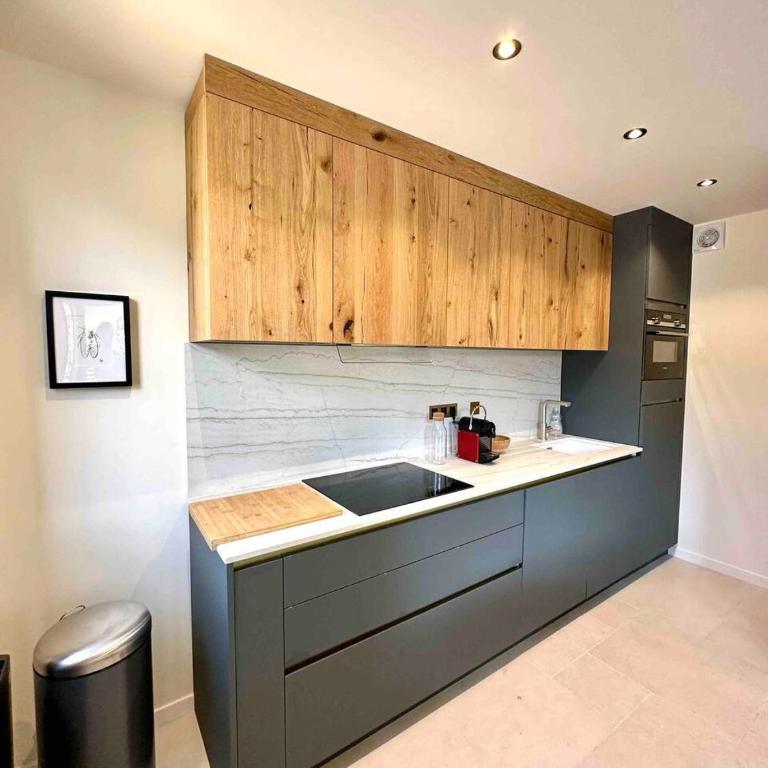 Centre ville AIX - Terrasse / Ascenseur - Rénové - Apartamento de 1 dormitorio - 11