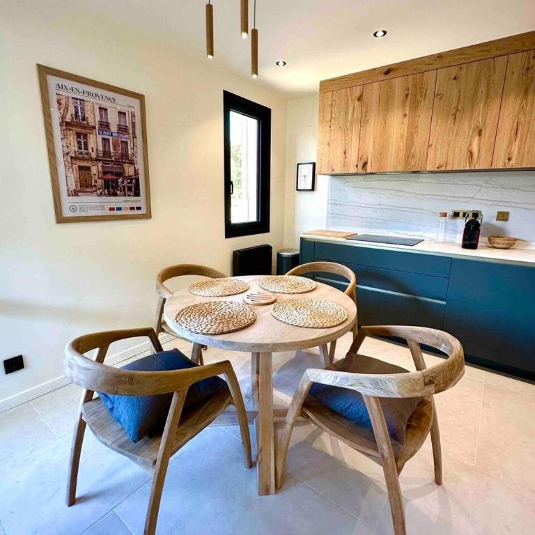 Centre ville AIX - Terrasse / Ascenseur - Rénové - Apartamento de 1 dormitorio - 5
