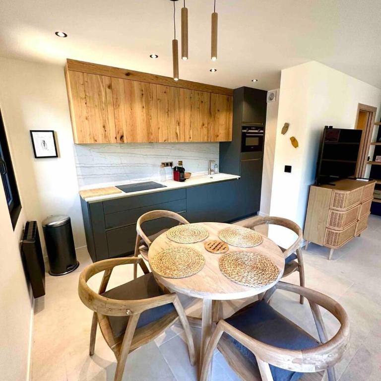 Centre ville AIX - Terrasse / Ascenseur - Rénové - Apartamento de 1 dormitorio - 10