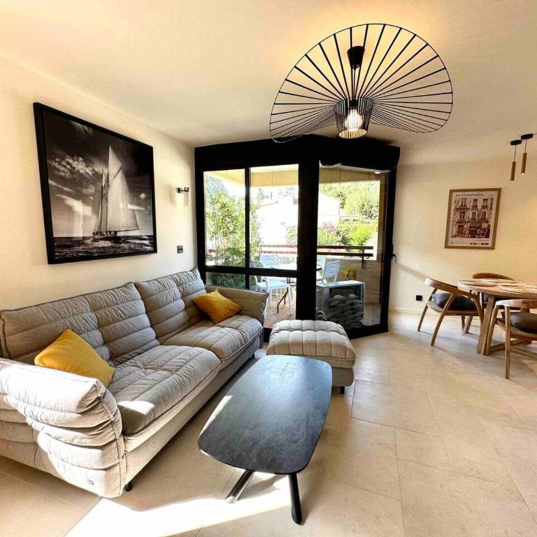 Centre ville AIX - Terrasse / Ascenseur - Rénové - Apartamento de 1 dormitorio - 24