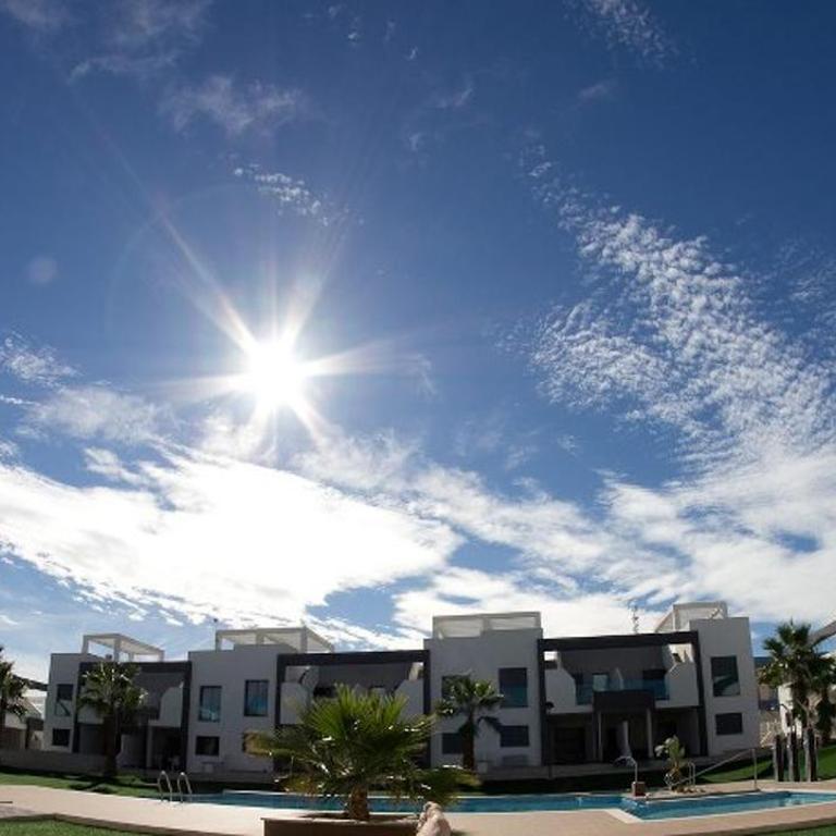 LUXURY BUNGALOW Oasis Beach I-ALICANTE-LA ZENIA BOULEVARD - Apartamento de 2 dormitorios - 2