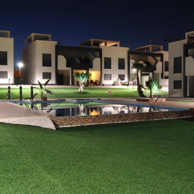 LUXURY BUNGALOW Oasis Beach I-ALICANTE-LA ZENIA BOULEVARD - Apartamento de 2 dormitorios - 4