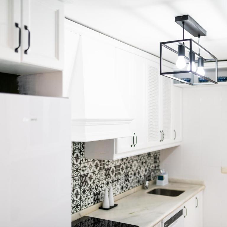 Granada en Sueño - Three-Bedroom Apartment - 25