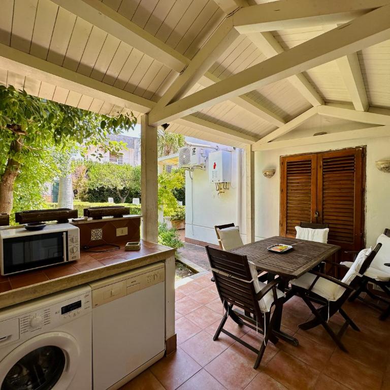 Villa Saline - Luxury Garden Mondello - Monolocale con Vista Giardino - 7