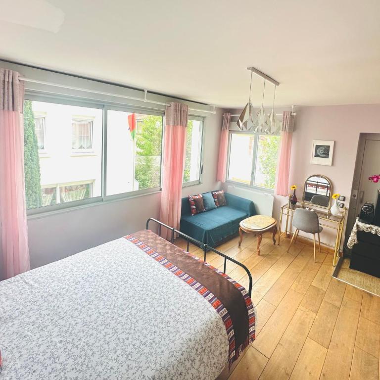 Reims Sherpa Guest House - Chambre Double - Vue sur Jardin - 16