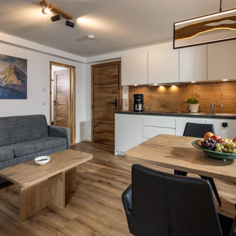 Haus Bergwelten - Apartment mit Balkon - 1